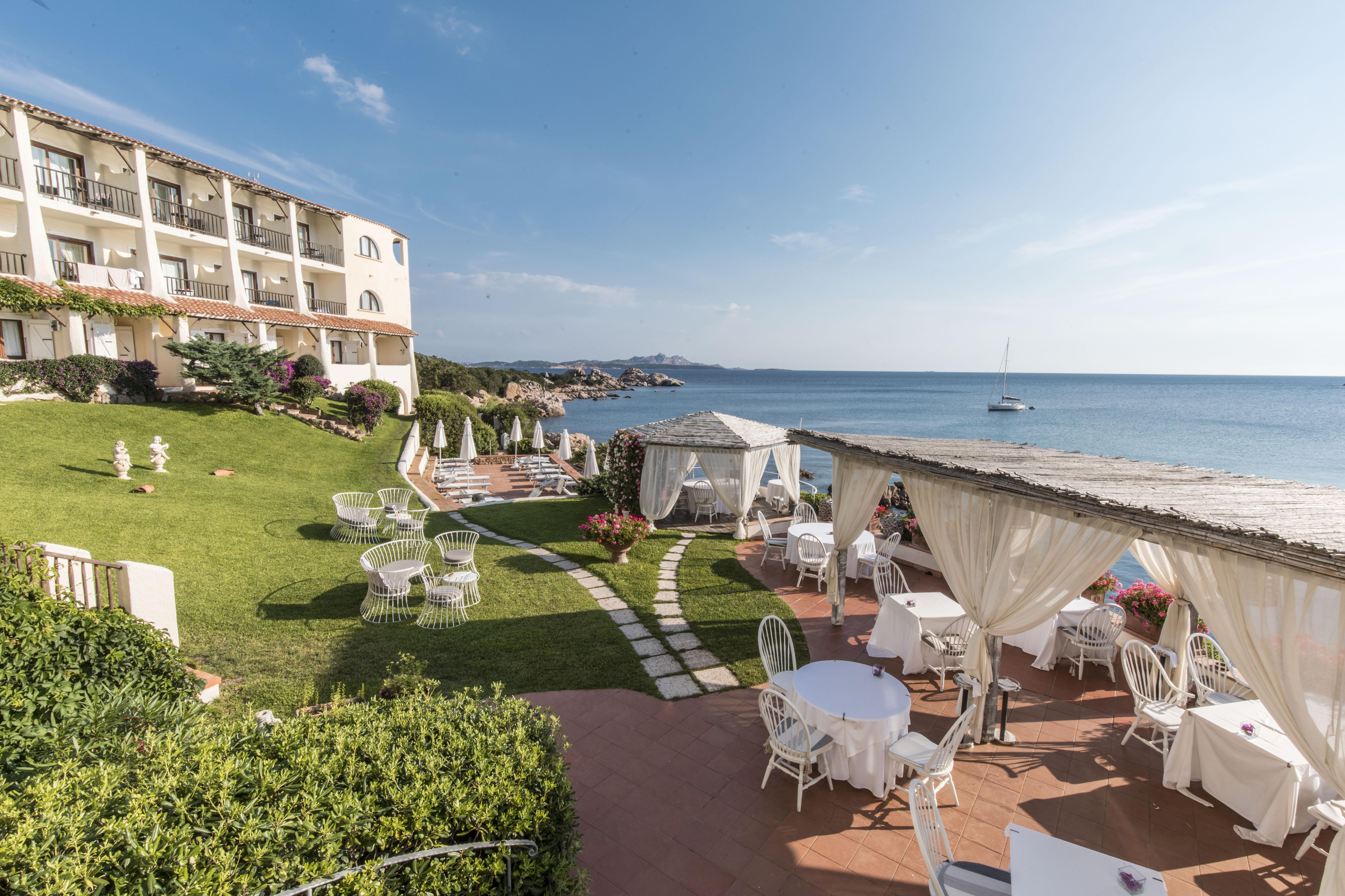 Club Hotel Baja Sardinia Εξωτερικό φωτογραφία