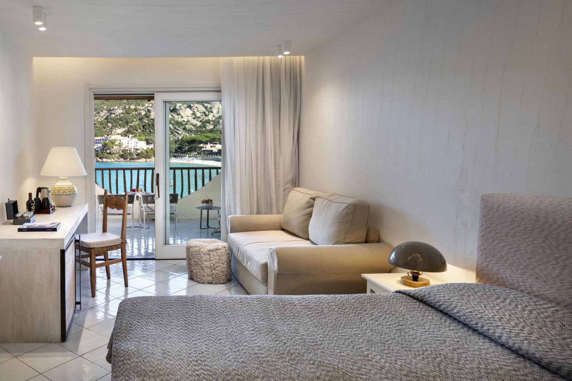 Club Hotel Baja Sardinia Εξωτερικό φωτογραφία